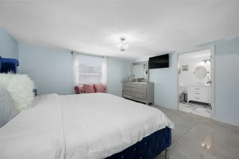 6017 W Fern Street Tampa FL 33634