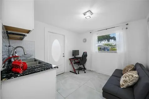 6017 W Fern Street Tampa FL 33634