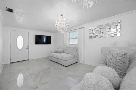 6017 W Fern Street Tampa FL 33634