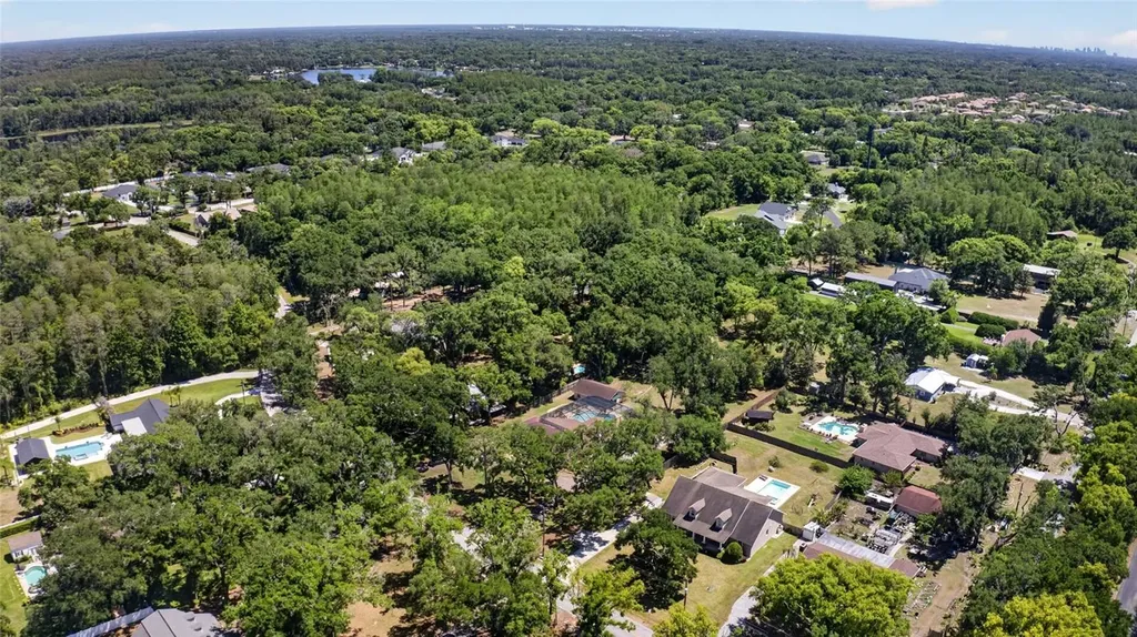 1026 Crystal Lake Road Lutz FL 33548