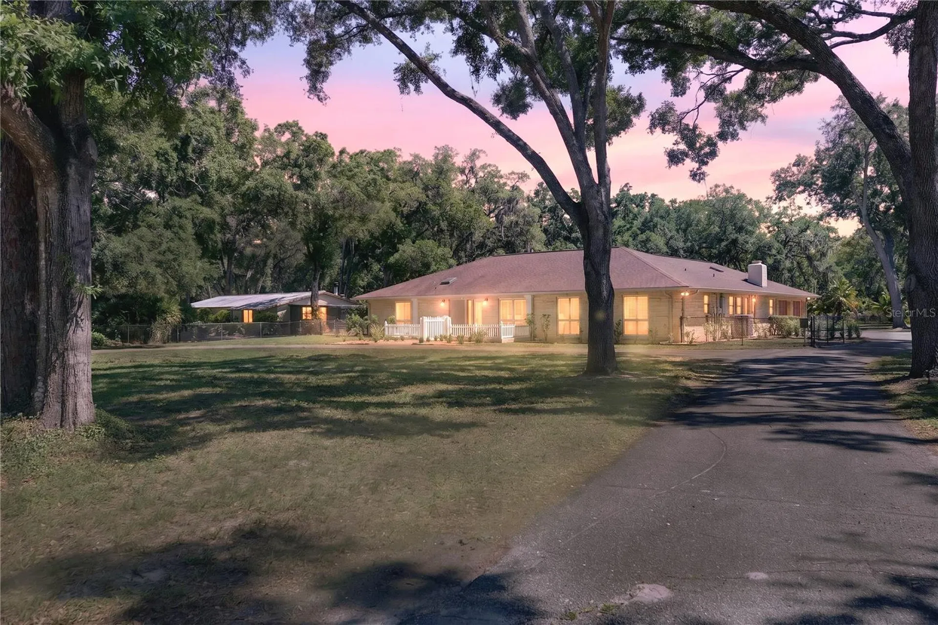 1026 Crystal Lake Road Lutz FL 33548