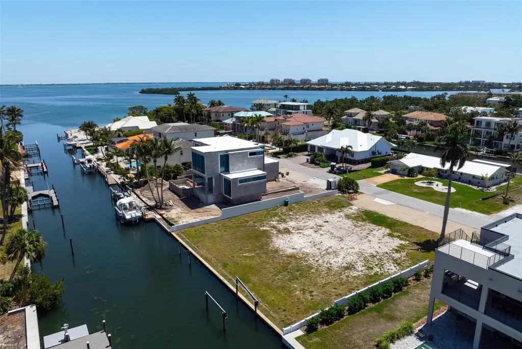 581 Rountree Drive Longboat Key FL 34228