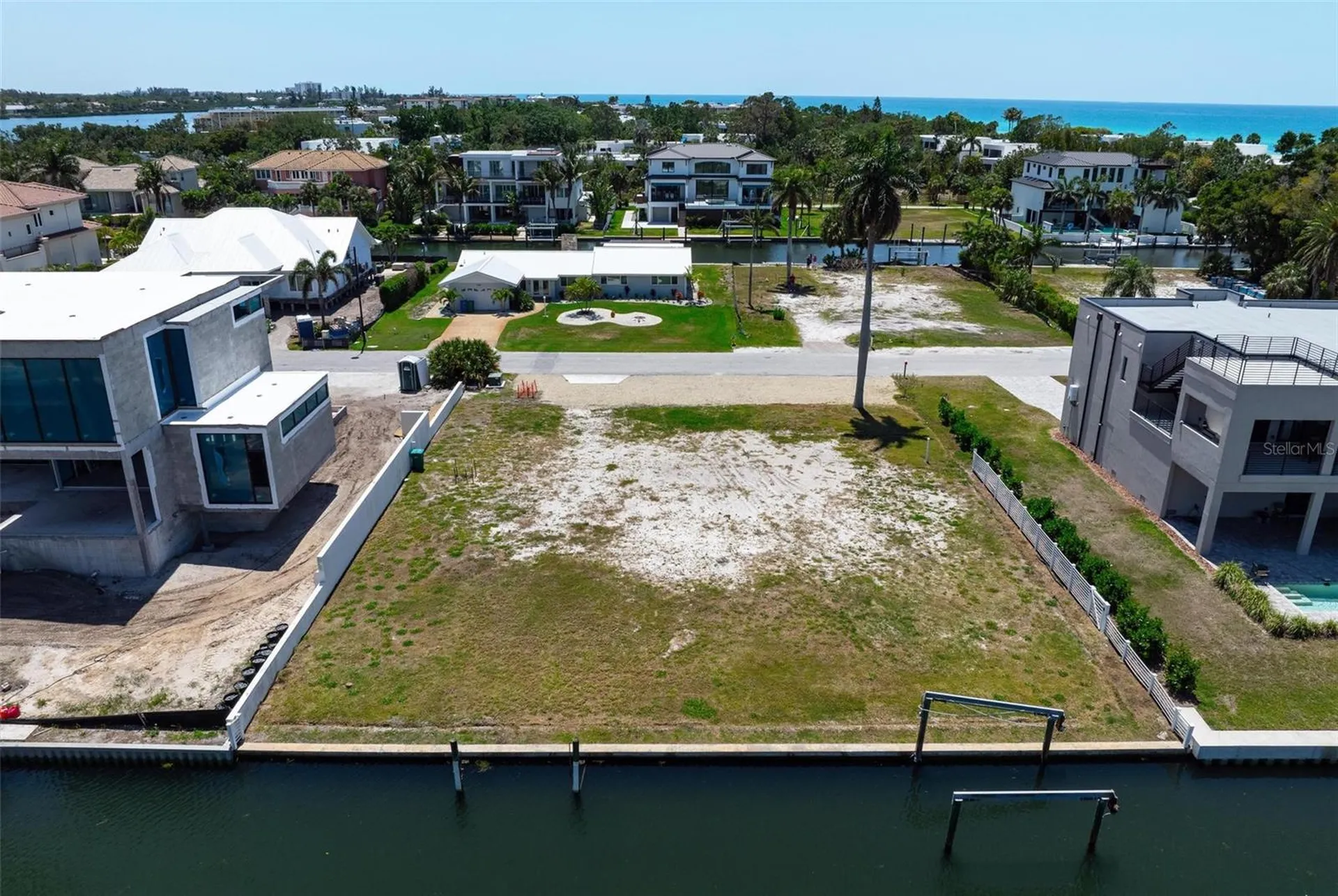 581 Rountree Drive Longboat Key FL 34228