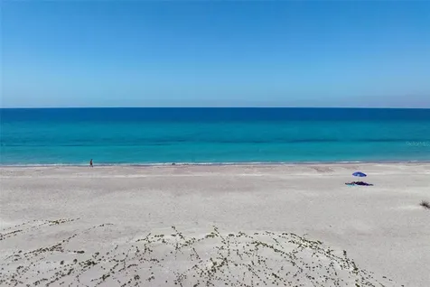 581 Rountree Drive Longboat Key FL 34228
