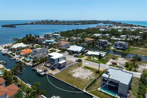 581 Rountree Drive Longboat Key FL 34228