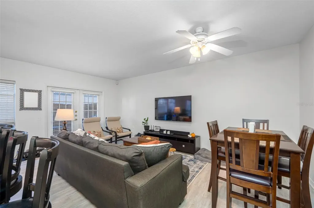 400 S Willow Avenue Tampa FL 33606