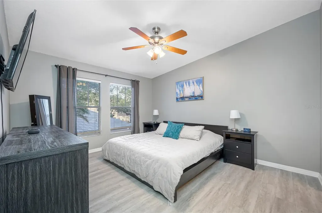 400 S Willow Avenue Tampa FL 33606