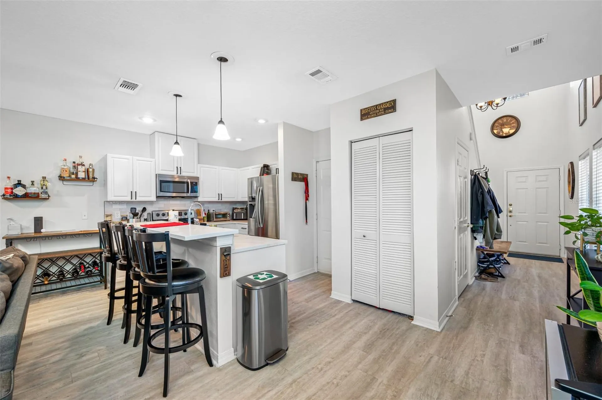 400 S Willow Avenue Tampa FL 33606