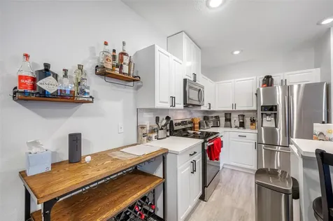 400 S Willow Avenue Tampa FL 33606