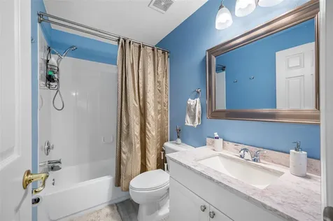 400 S Willow Avenue Tampa FL 33606