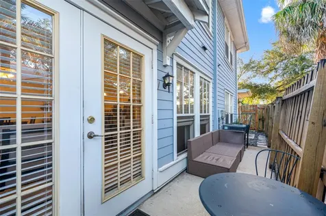 400 S Willow Avenue Tampa FL 33606