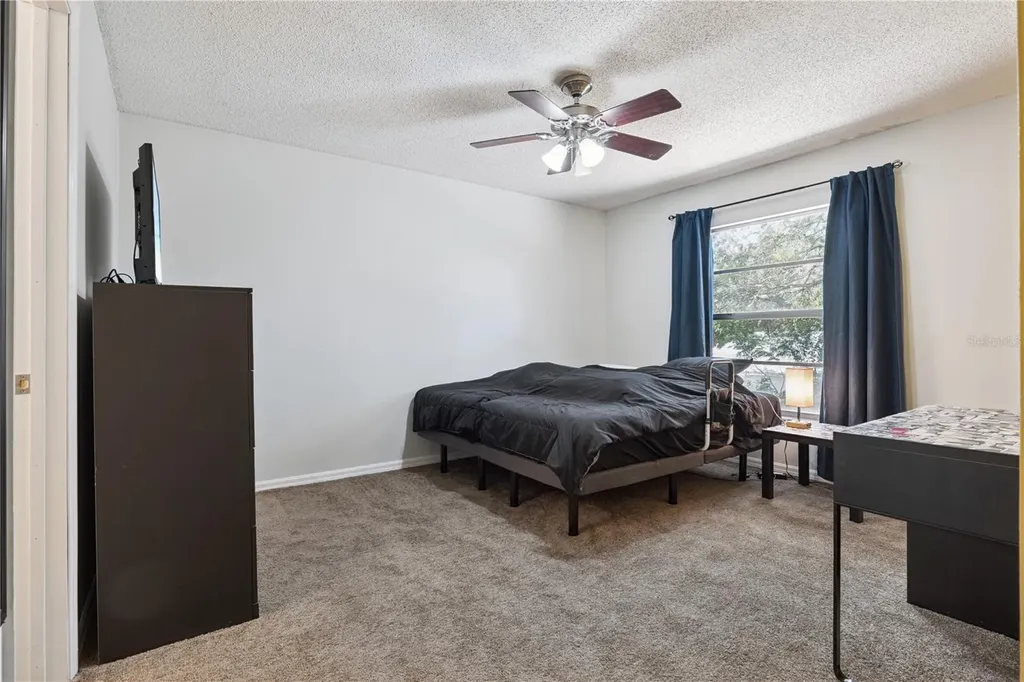 6642 Hiawassee Meadows Drive Orlando FL 32818