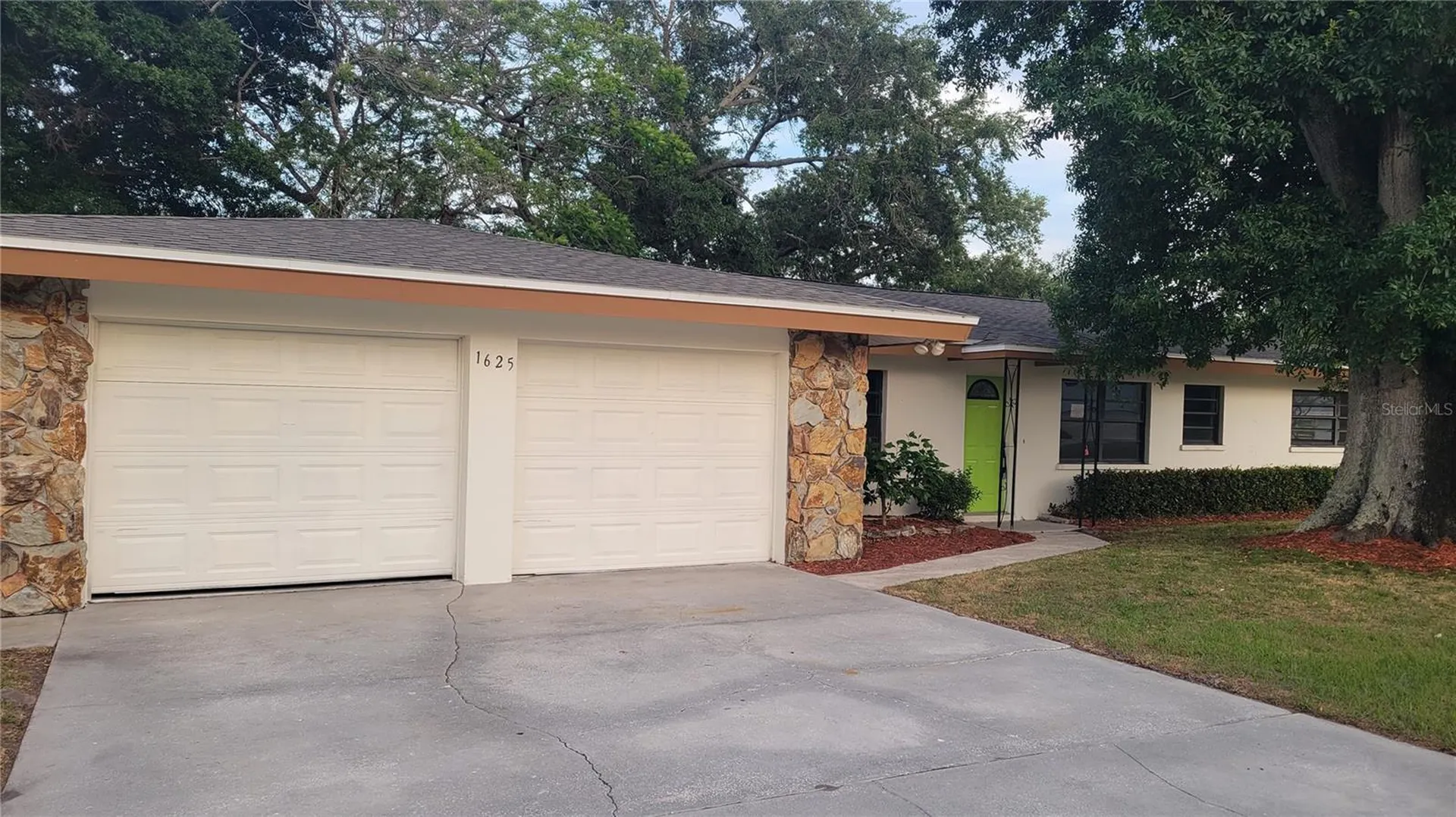1625 Bravo Drive Clearwater FL 33764
