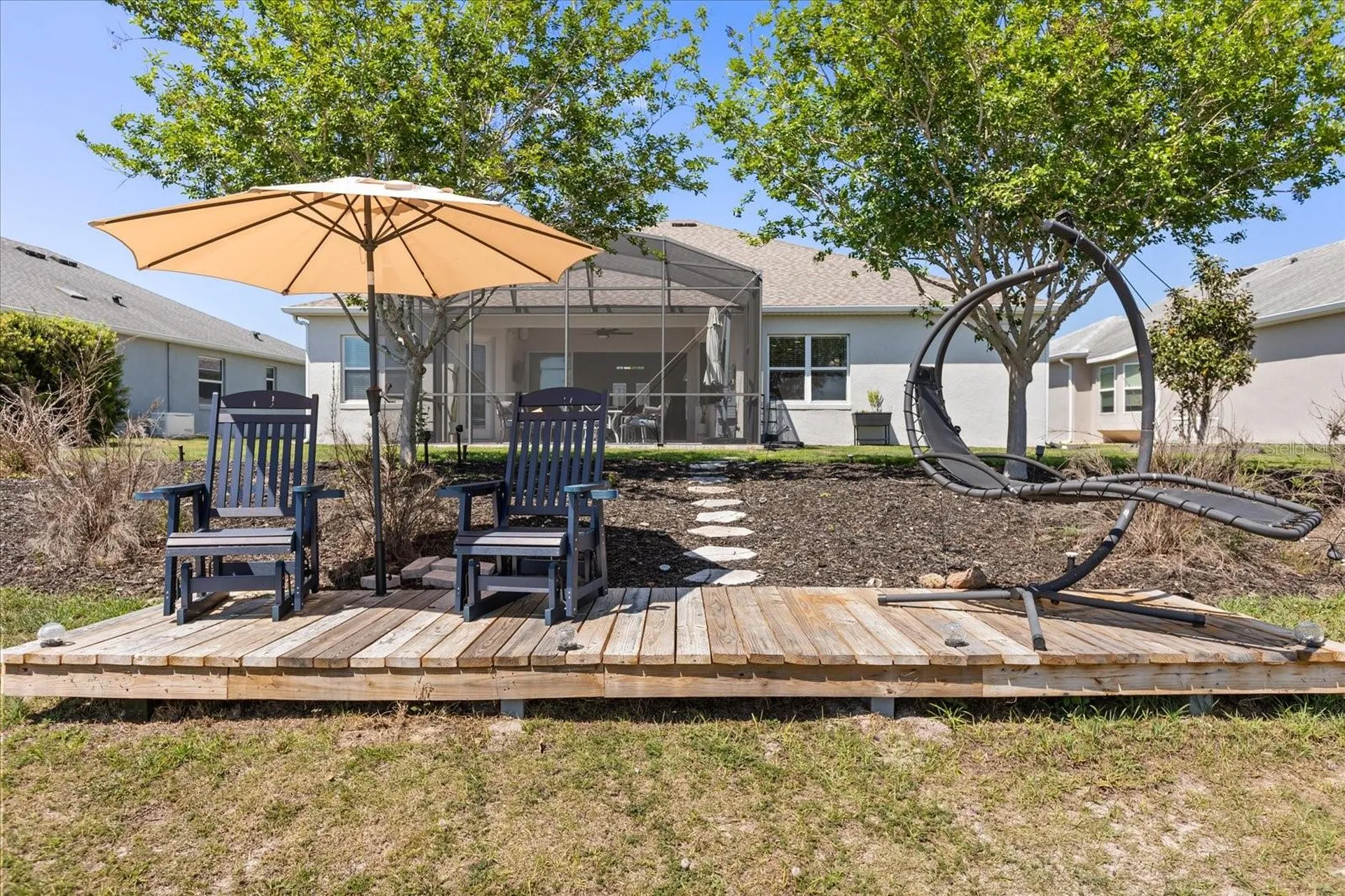 2472 Pawtucket Pass Mount Dora FL 32757