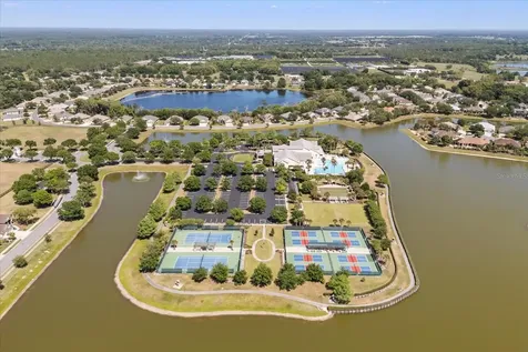 2472 Pawtucket Pass Mount Dora FL 32757
