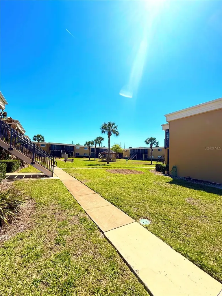 1000 Lake Of The Woods Boulevard Casselberry FL 32730