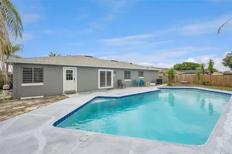 8453 Mattituck Circle Orlando FL 32829
