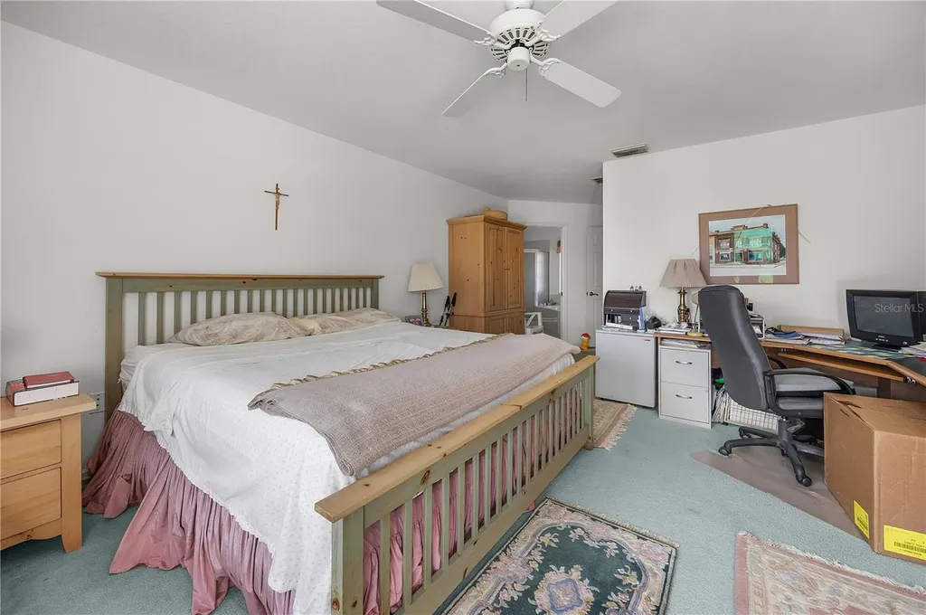 184 Mark Twain Lane Rotonda West FL 33947