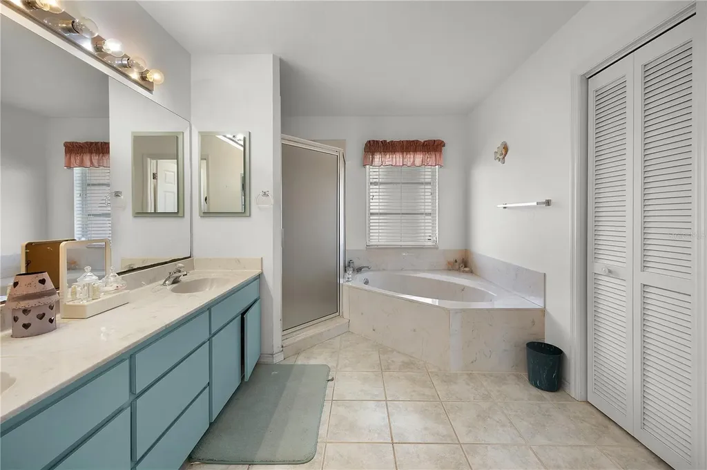184 Mark Twain Lane Rotonda West FL 33947
