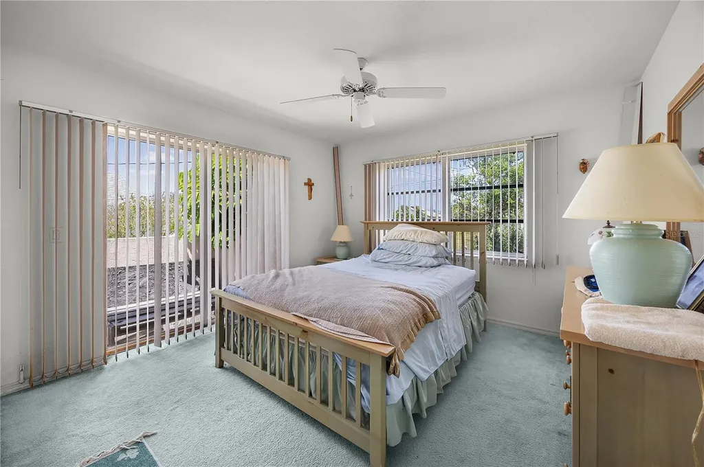 184 Mark Twain Lane Rotonda West FL 33947
