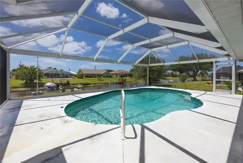 184 Mark Twain Lane Rotonda West FL 33947