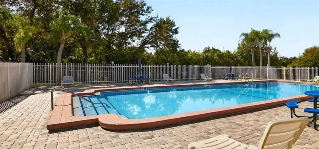 7210 N Manhattan Avenue Tampa FL 33614