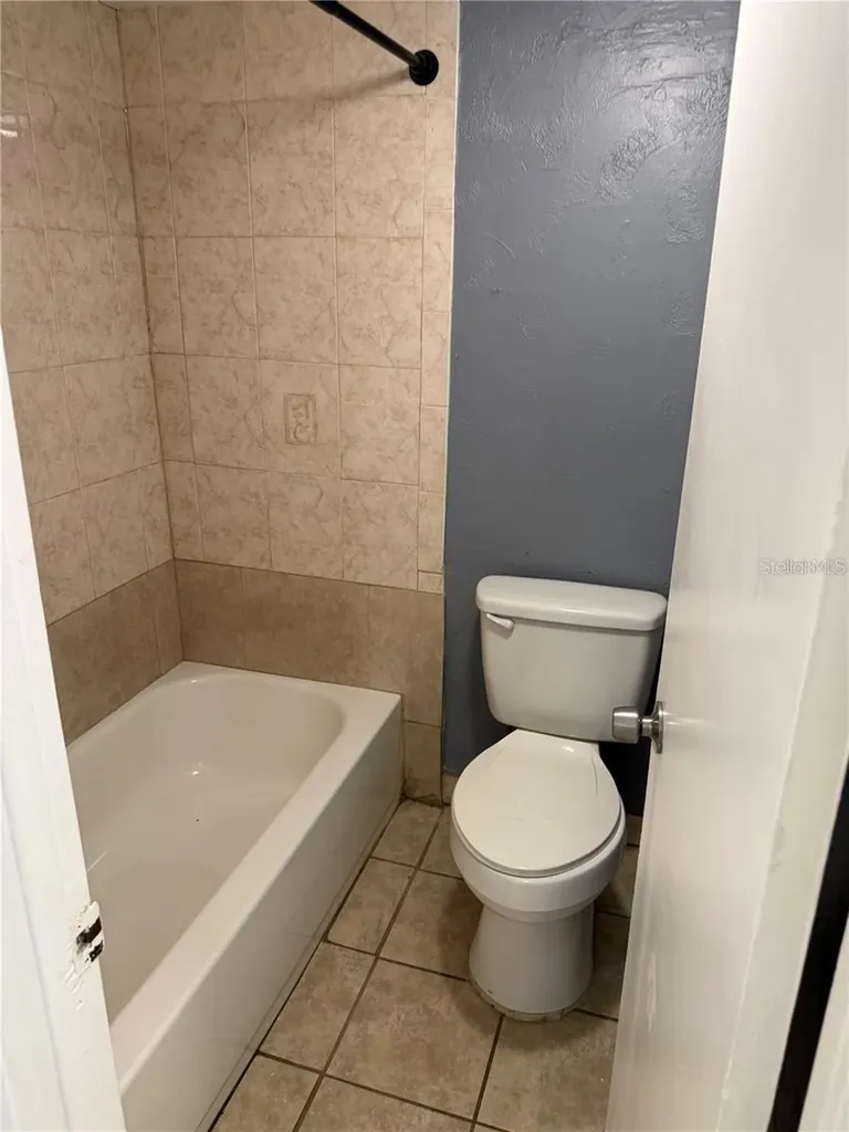 7210 N Manhattan Avenue Tampa FL 33614
