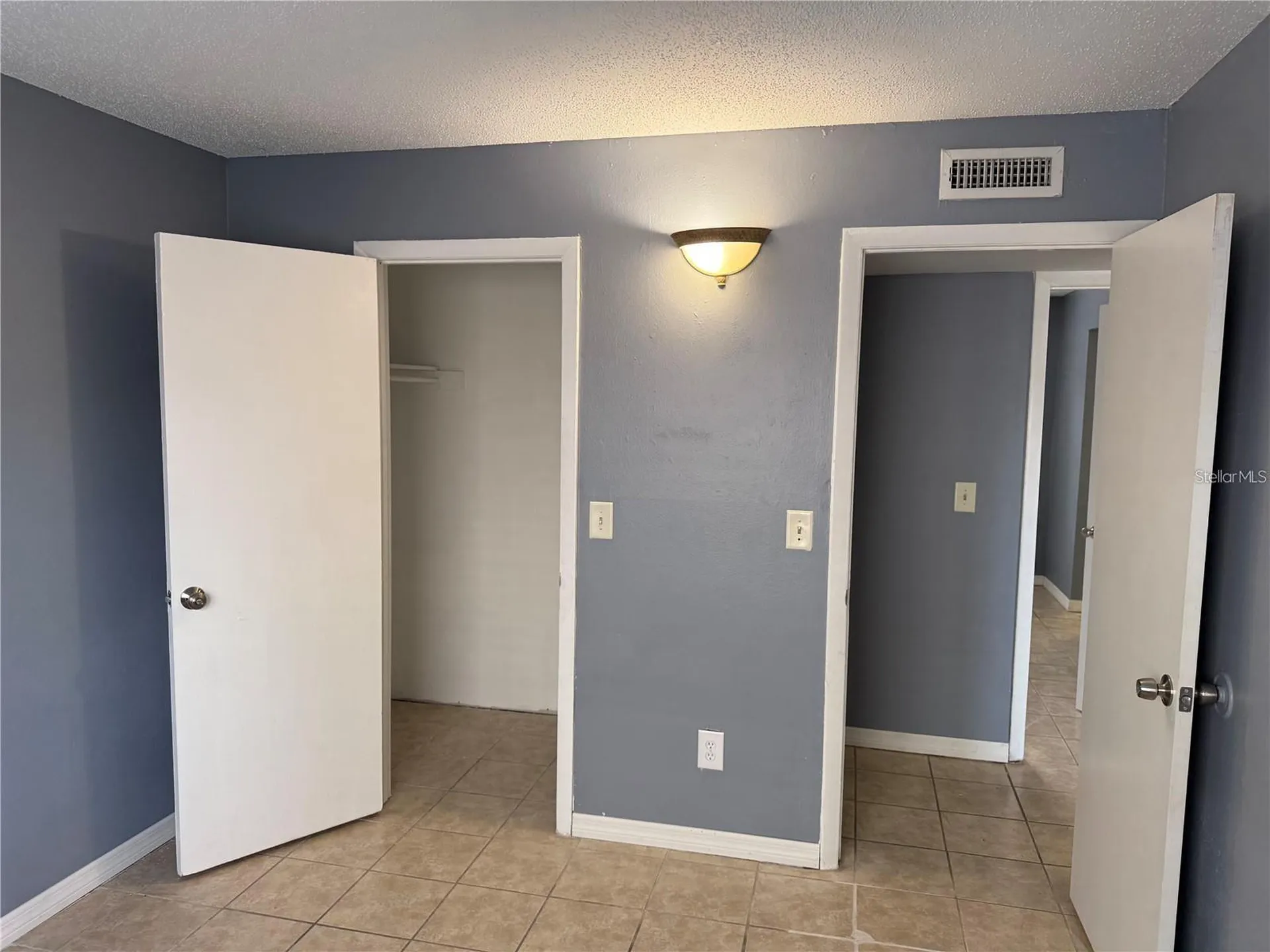 7210 N Manhattan Avenue Tampa FL 33614