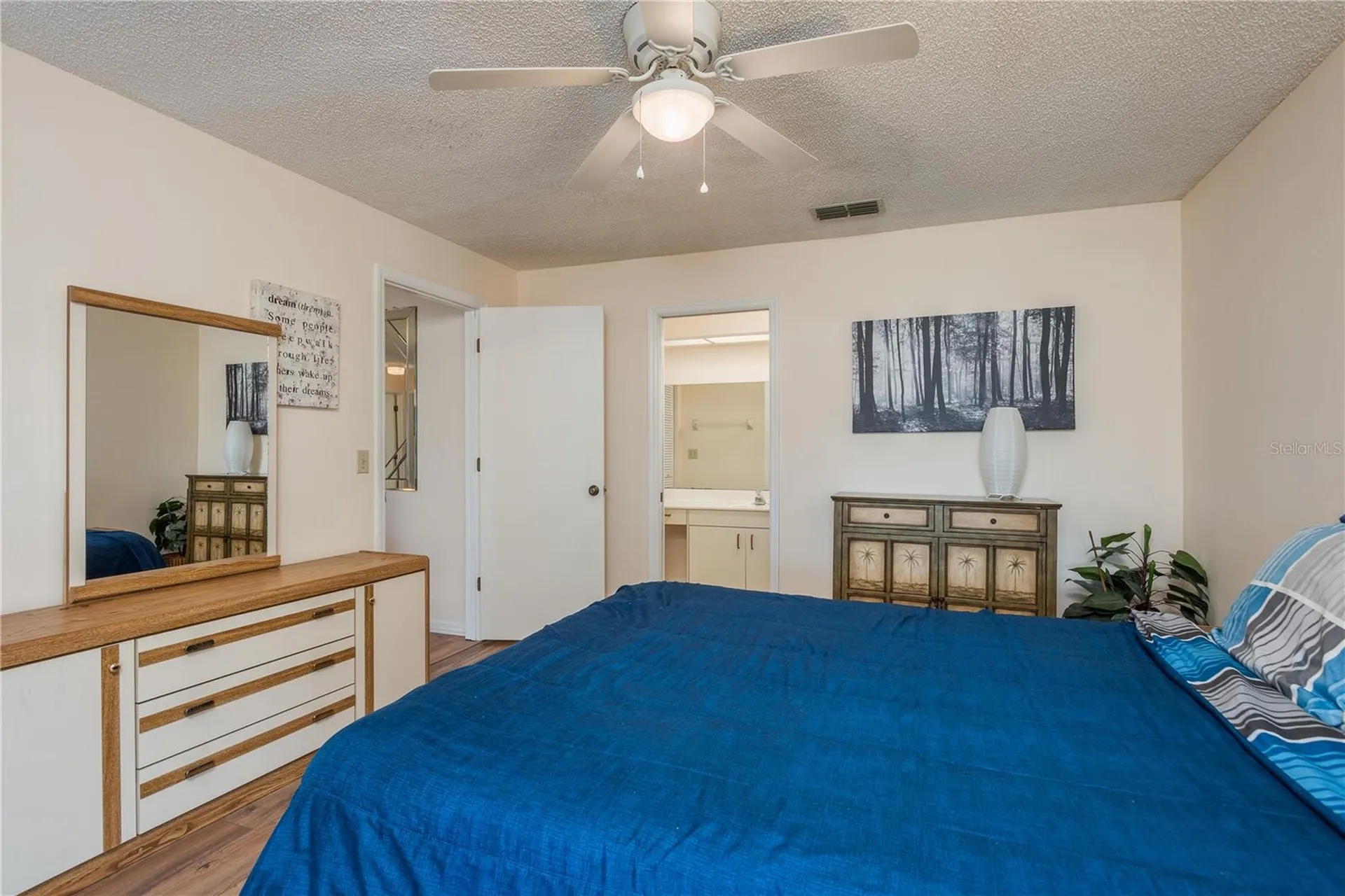 2713 Countryside Boulevard Clearwater FL 33761
