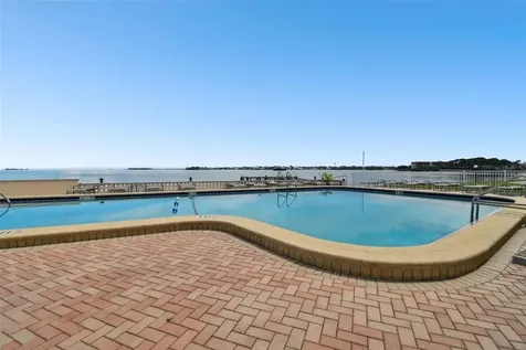 200 Woodette Drive Dunedin FL 34698