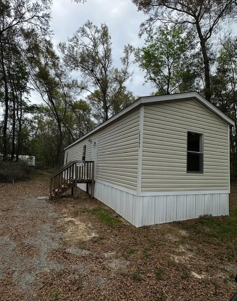 10871 NE 106th Court Archer FL 32618