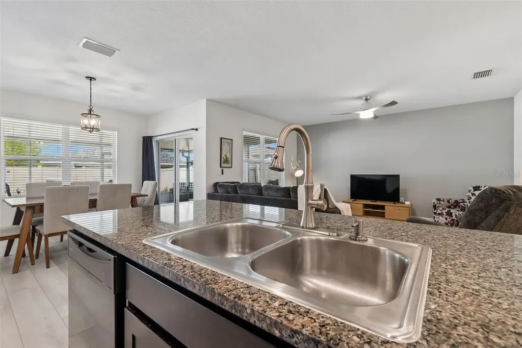 11913 Ledbury Commons Drive Gibsonton FL 33534
