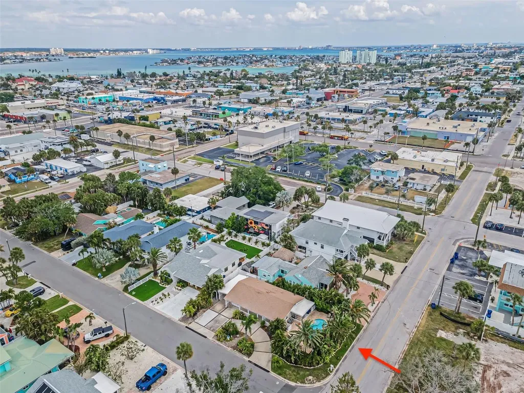 7691 Coquina Way St Pete Beach FL 33706
