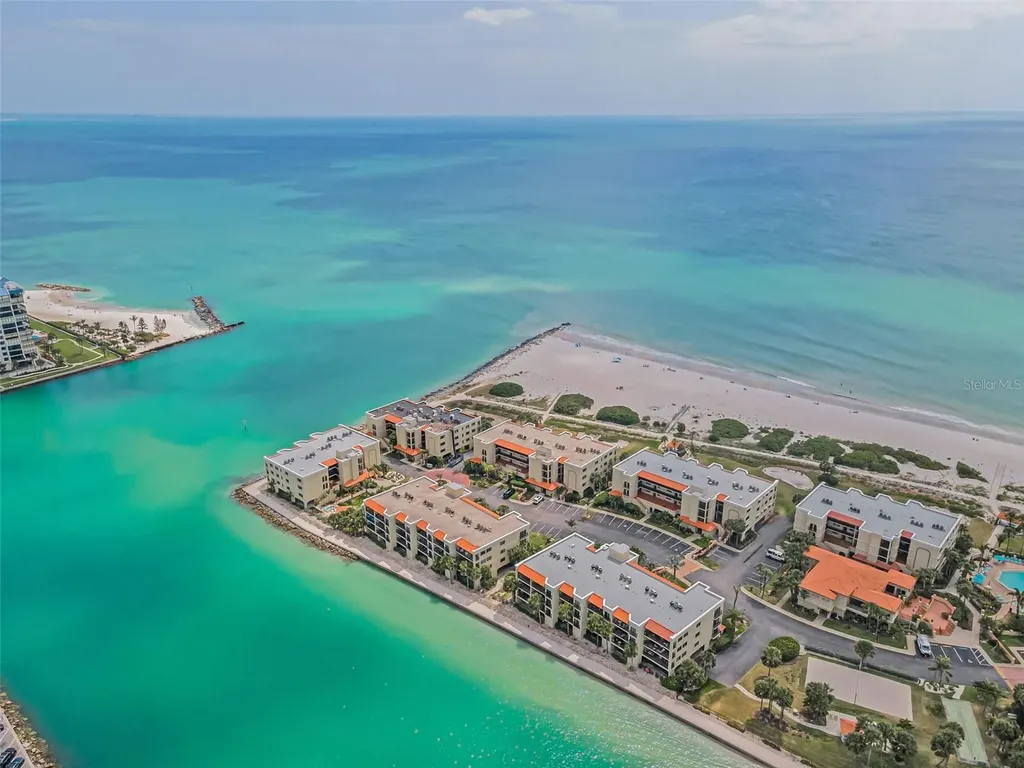 7691 Coquina Way St Pete Beach FL 33706