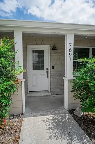 7691 Coquina Way St Pete Beach FL 33706