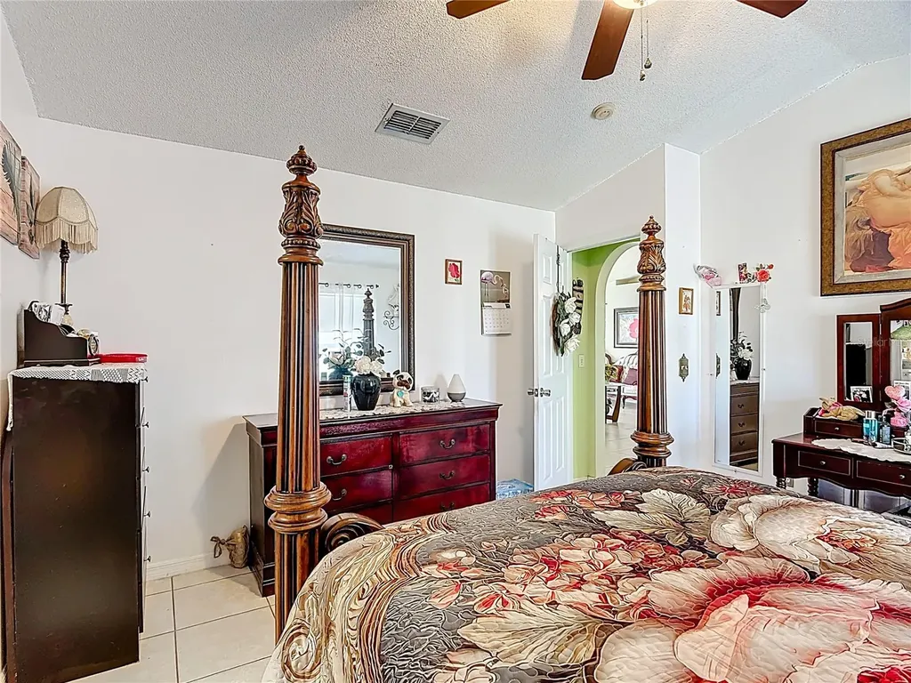 852 Franconville Court Kissimmee FL 34759