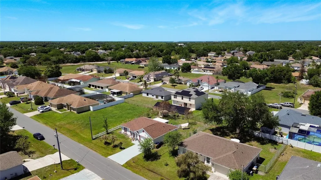 852 Franconville Court Kissimmee FL 34759