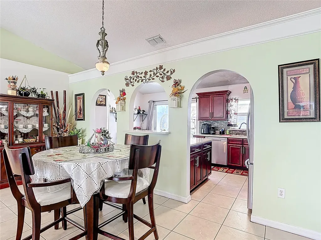 852 Franconville Court Kissimmee FL 34759