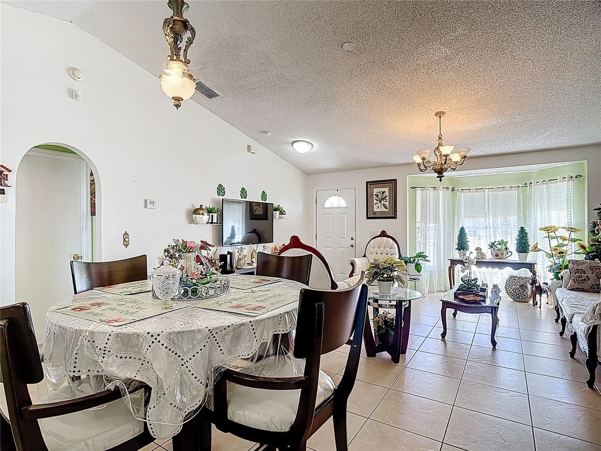 852 Franconville Court Kissimmee FL 34759