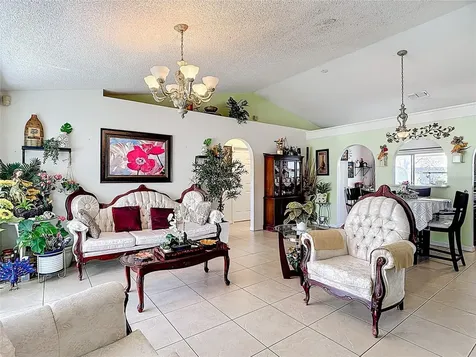 852 Franconville Court Kissimmee FL 34759