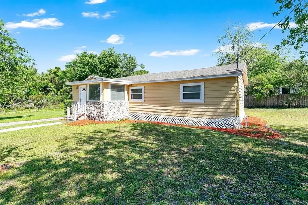 595 3rd Street Oviedo FL 32765