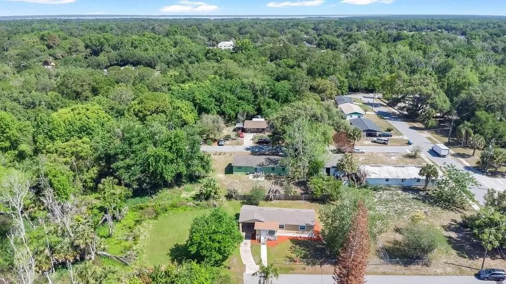 595 3rd Street Oviedo FL 32765