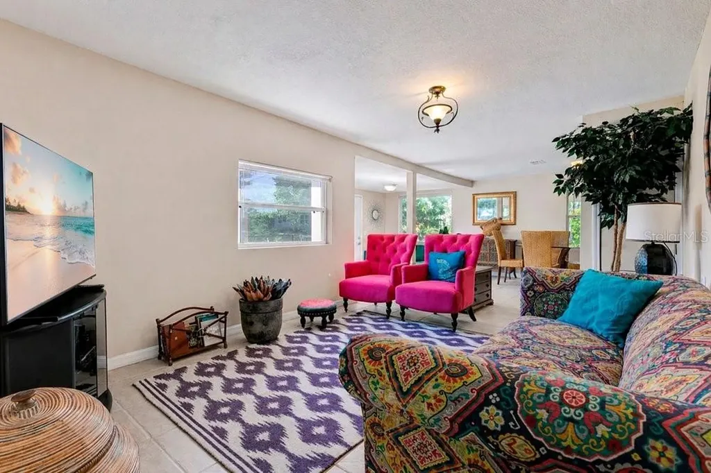 595 3rd Street Oviedo FL 32765