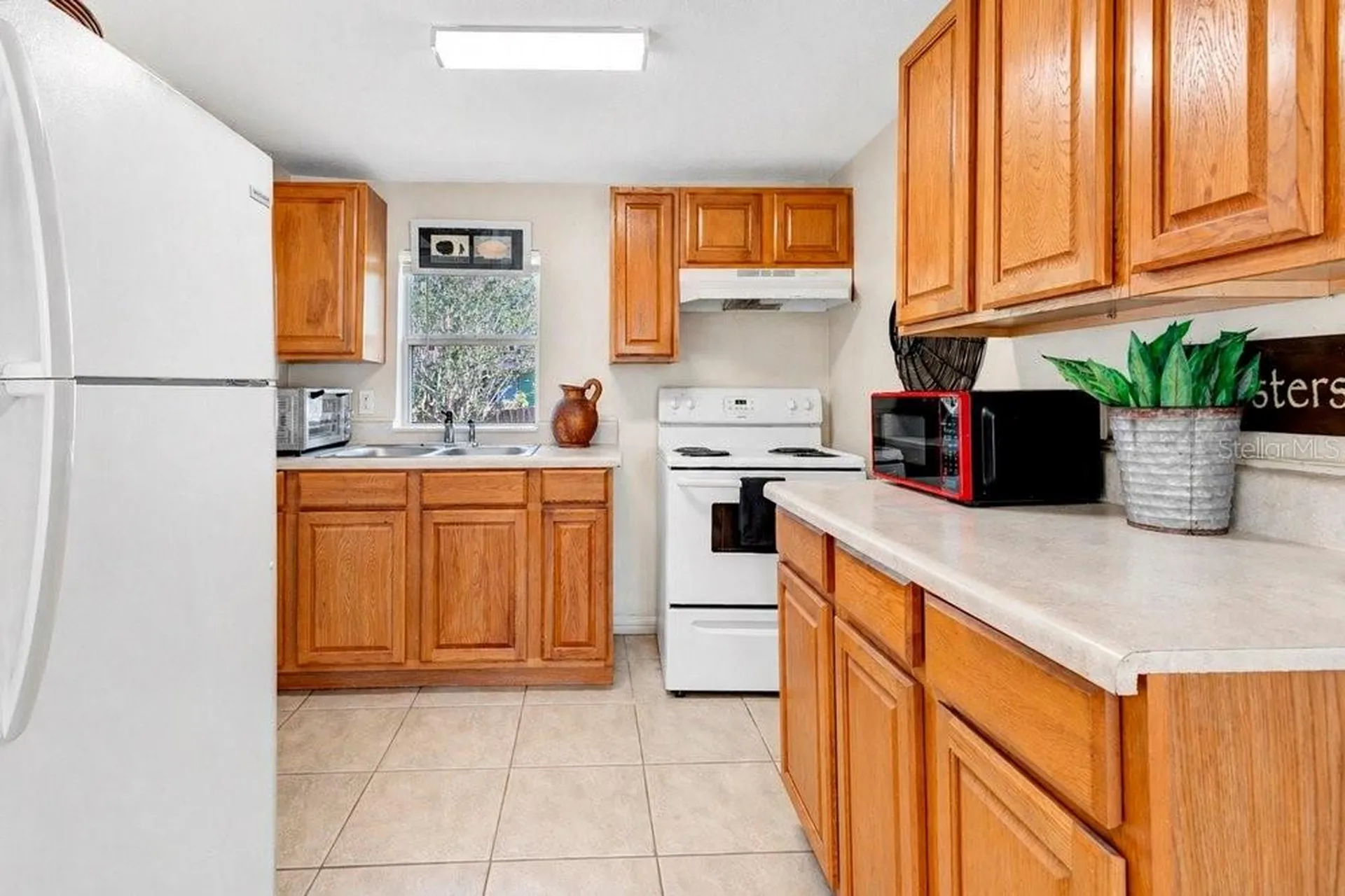 595 3rd Street Oviedo FL 32765