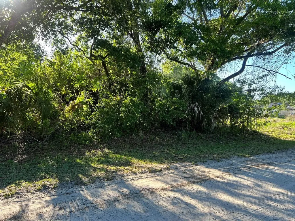 8965 100th Avenue Vero Beach FL 32967