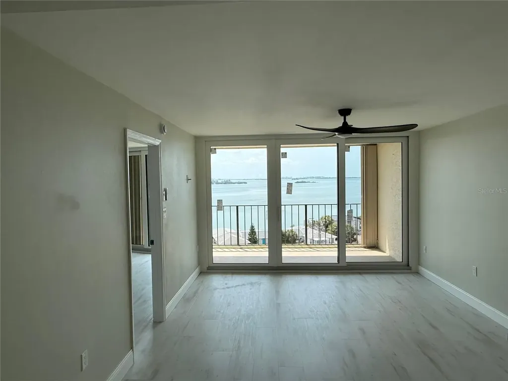 2530 Gary Circle Dunedin FL 34698