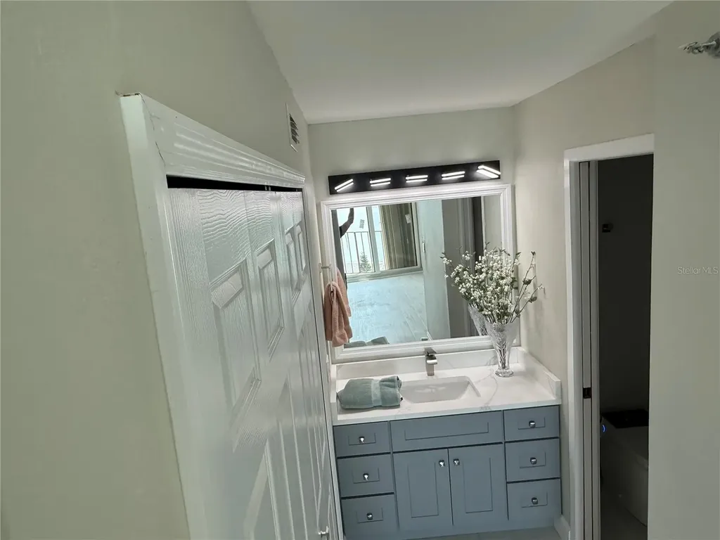 2530 Gary Circle Dunedin FL 34698