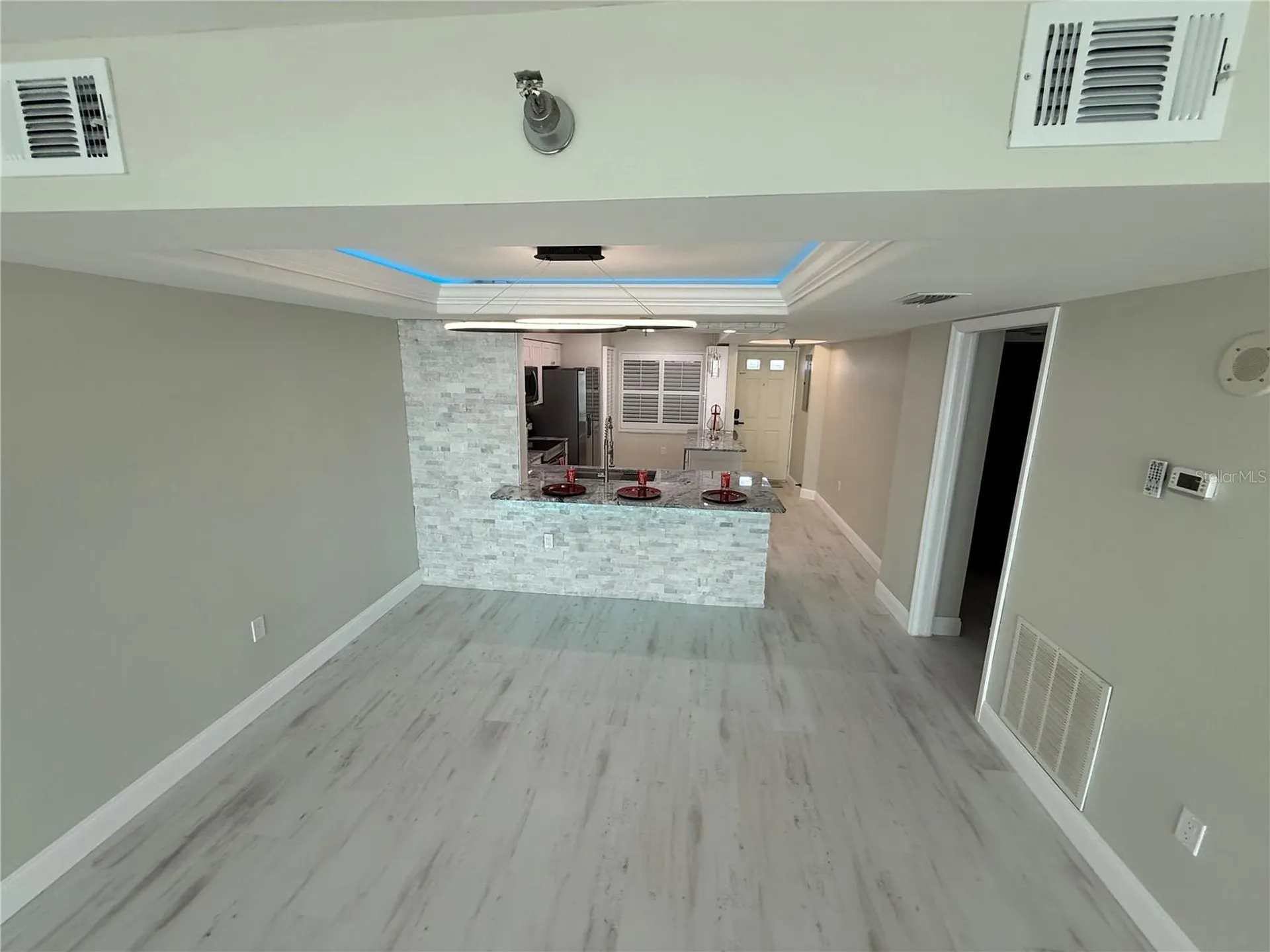 2530 Gary Circle Dunedin FL 34698