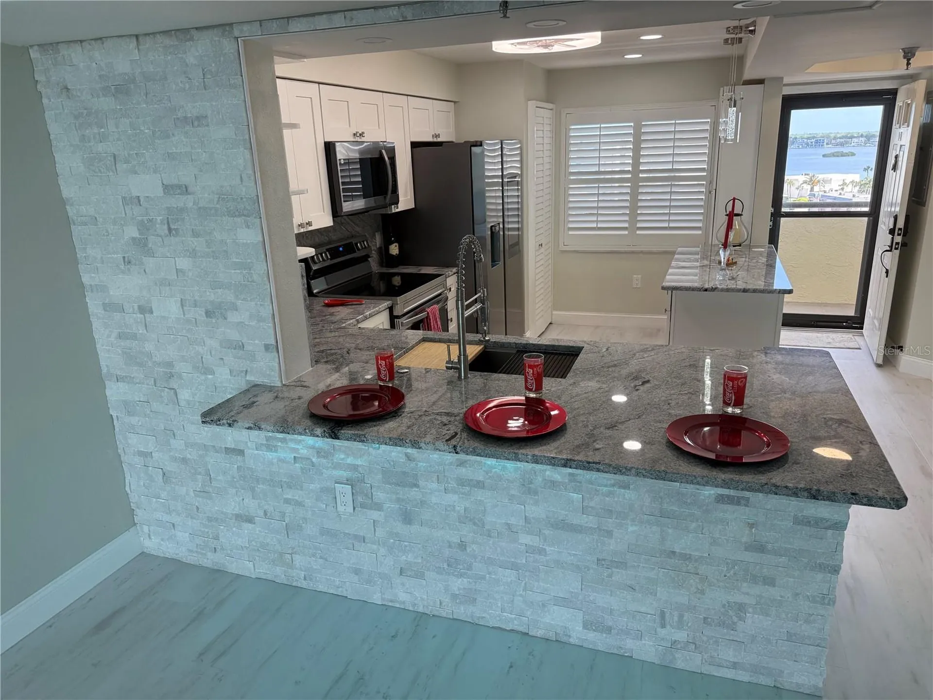 2530 Gary Circle Dunedin FL 34698