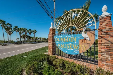2530 Gary Circle Dunedin FL 34698